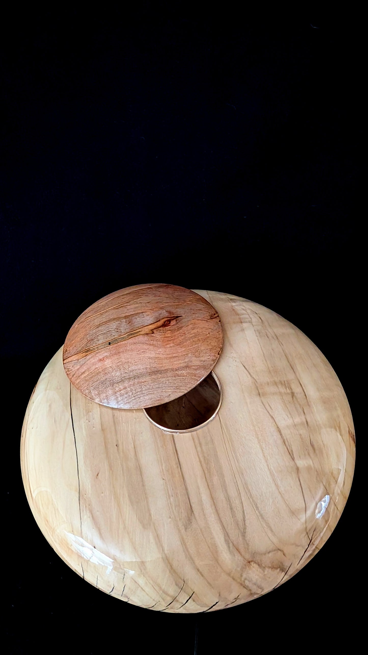 Cottonwood Chamber Bowl with Ambrosia Maple Lid