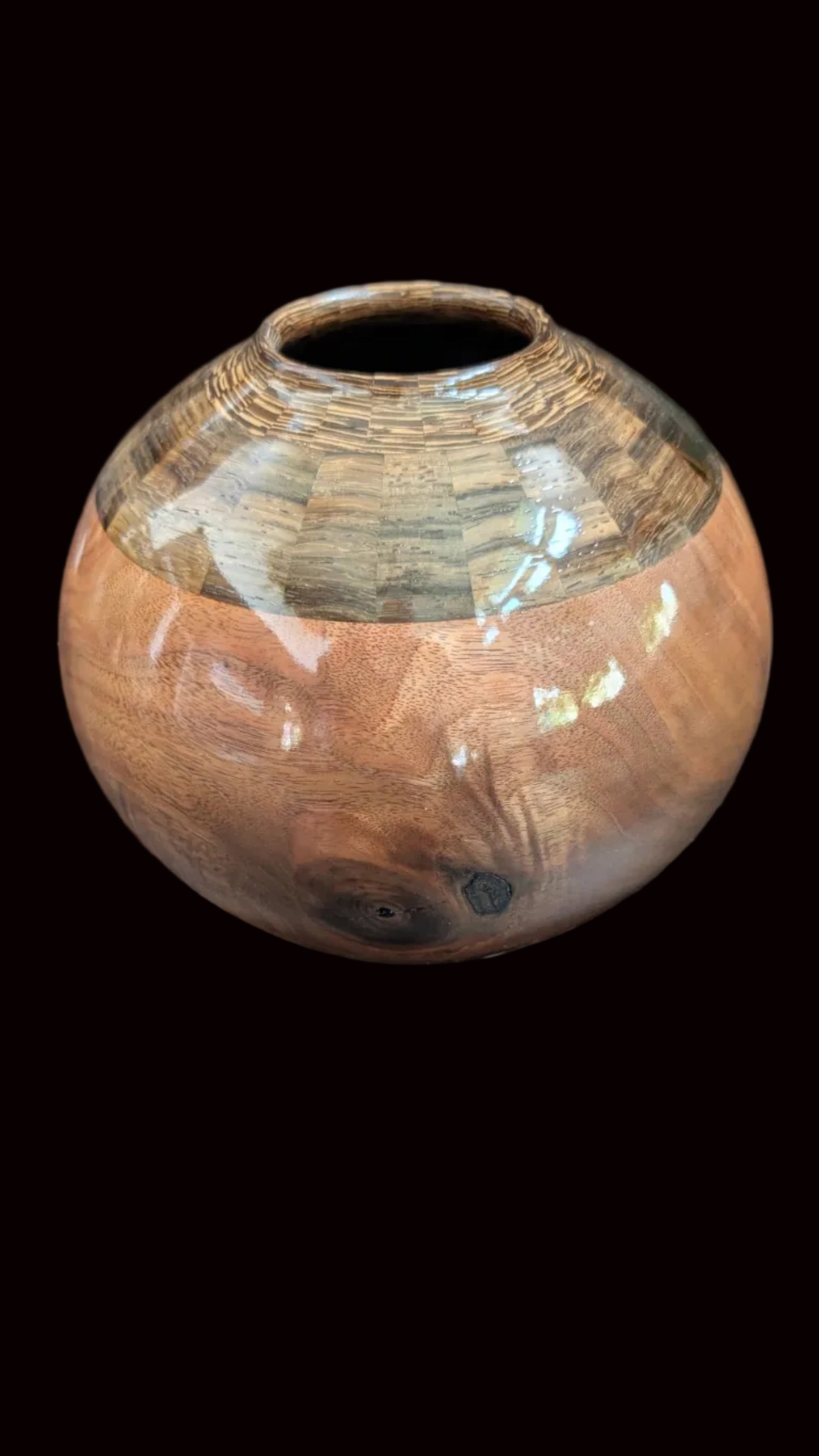 Walnut with wendge segments