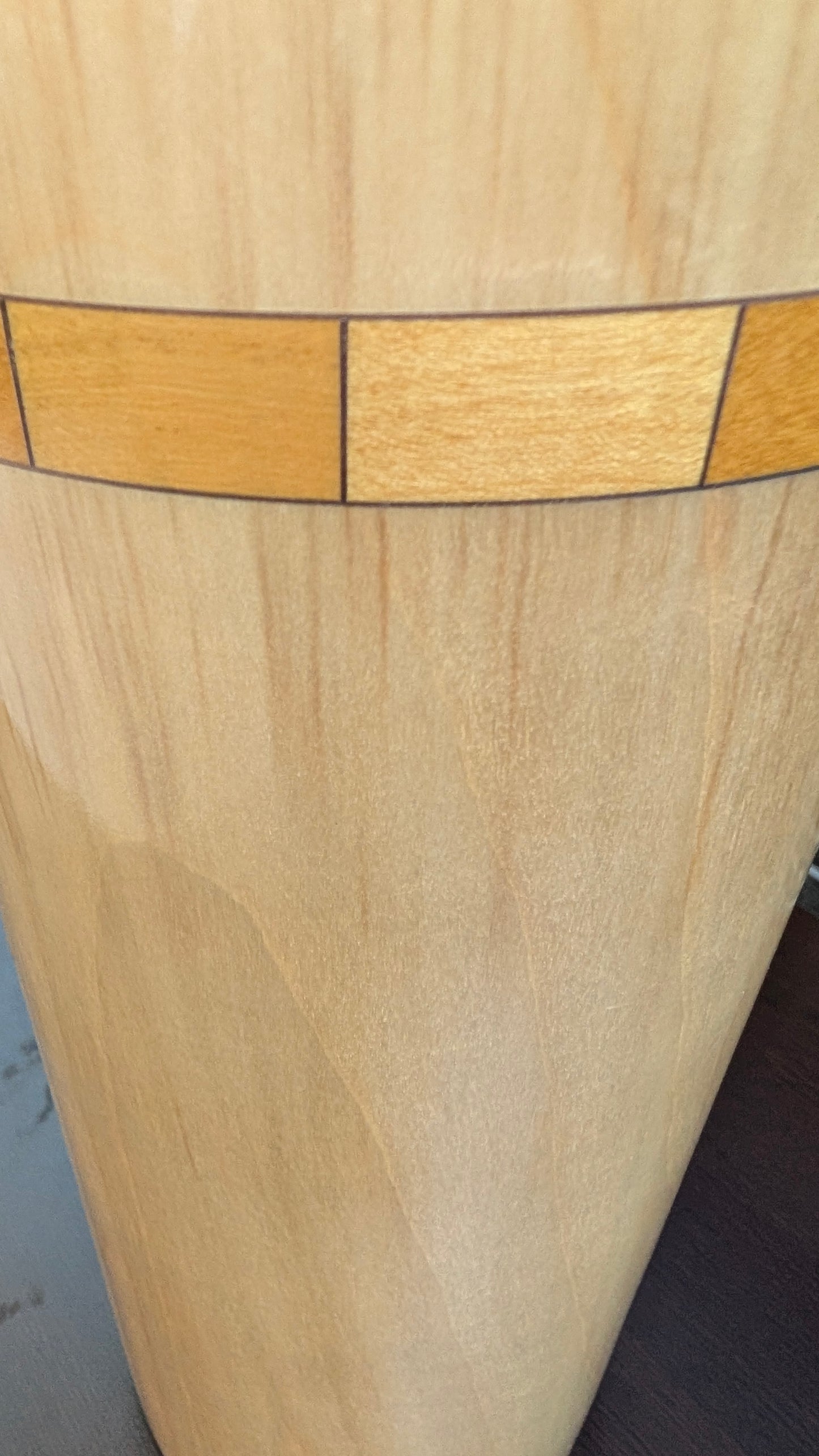 Aspen with yellow heart segments
